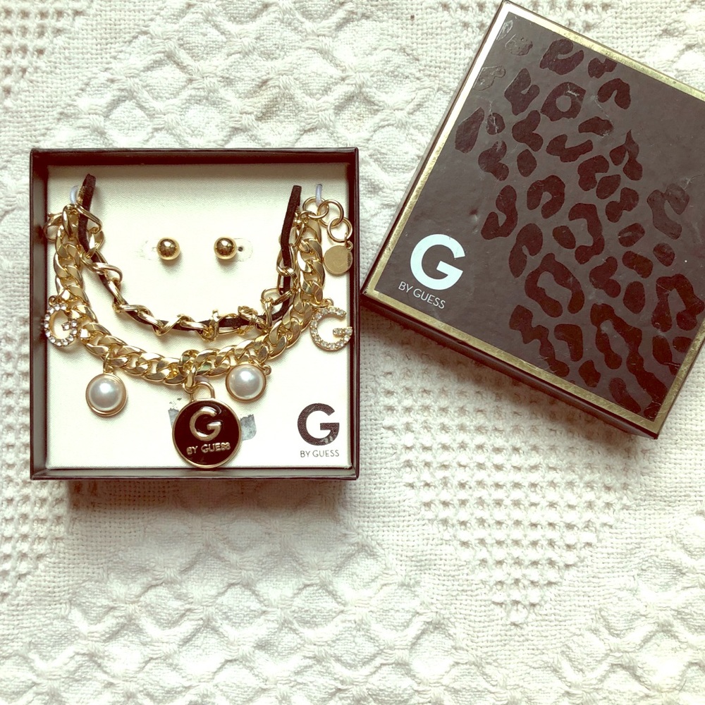 Guess bracelet🌟 brand new!